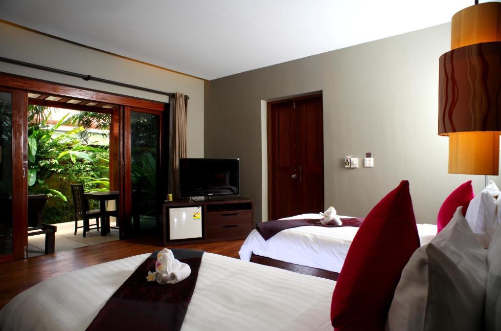Chongfah Beach Resort Khaolak - Sha Extra Plus Khao Lak Værelse billede