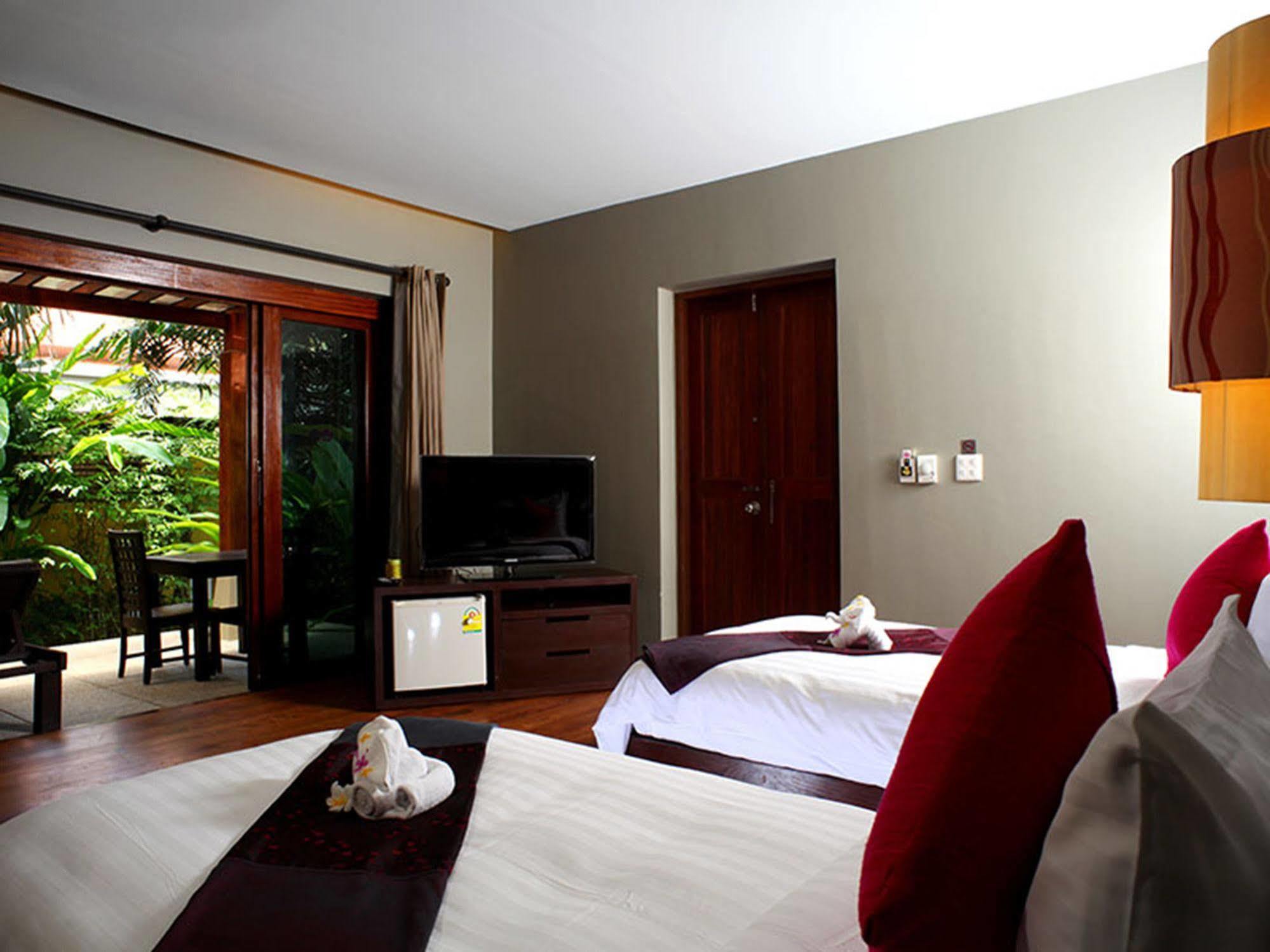 Chongfah Beach Resort Khaolak - Sha Extra Plus Khao Lak Eksteriør billede